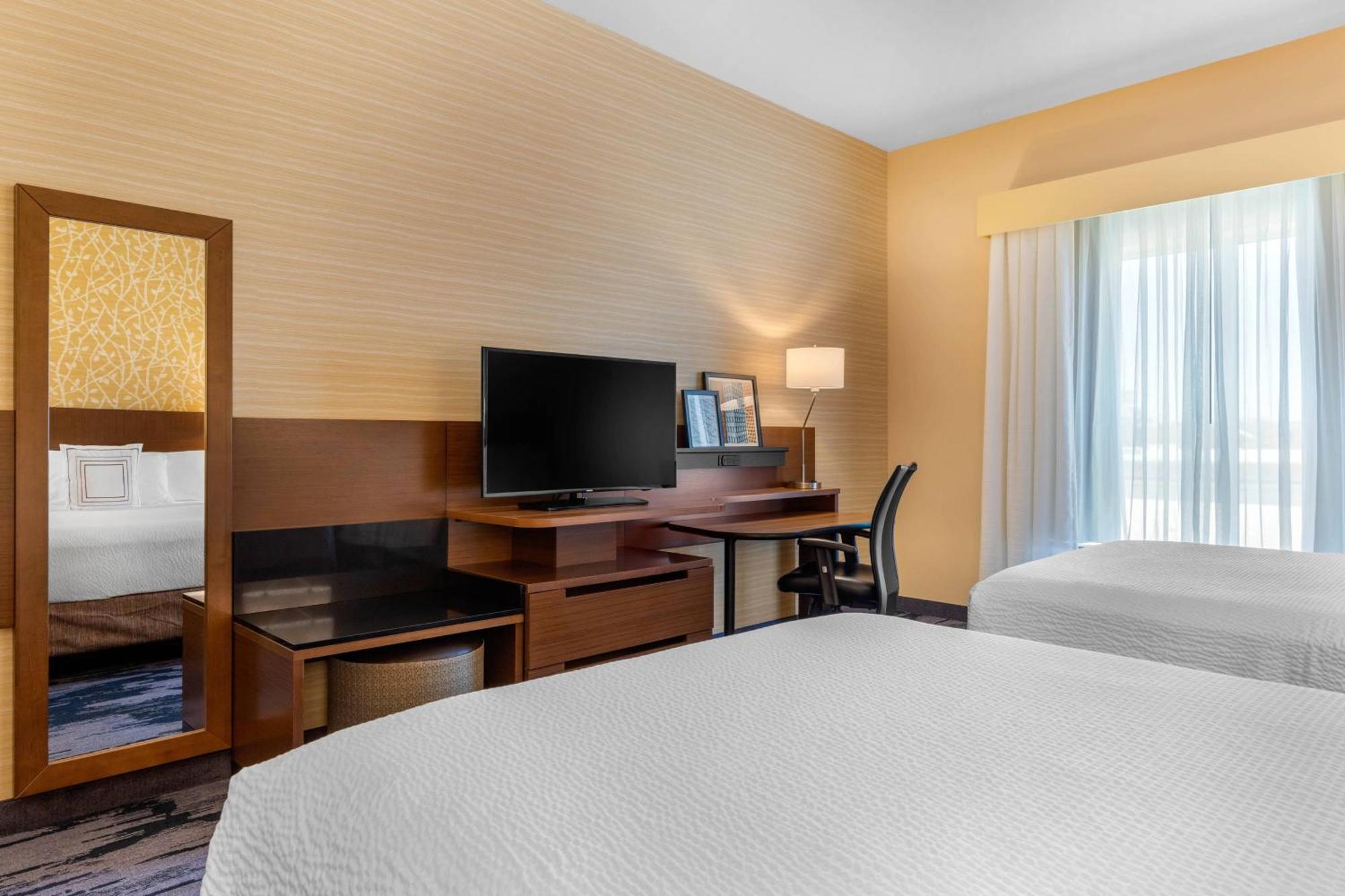 Fairfield Inn & Suites By Marriott Mebane Exterior photo
